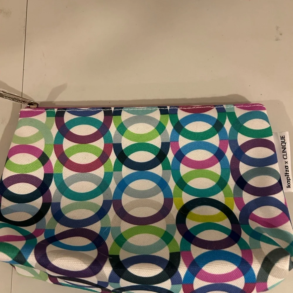Clinique Colorful Circle Pattern Pouch